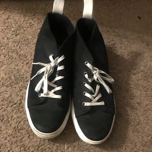 Gently used dr martens